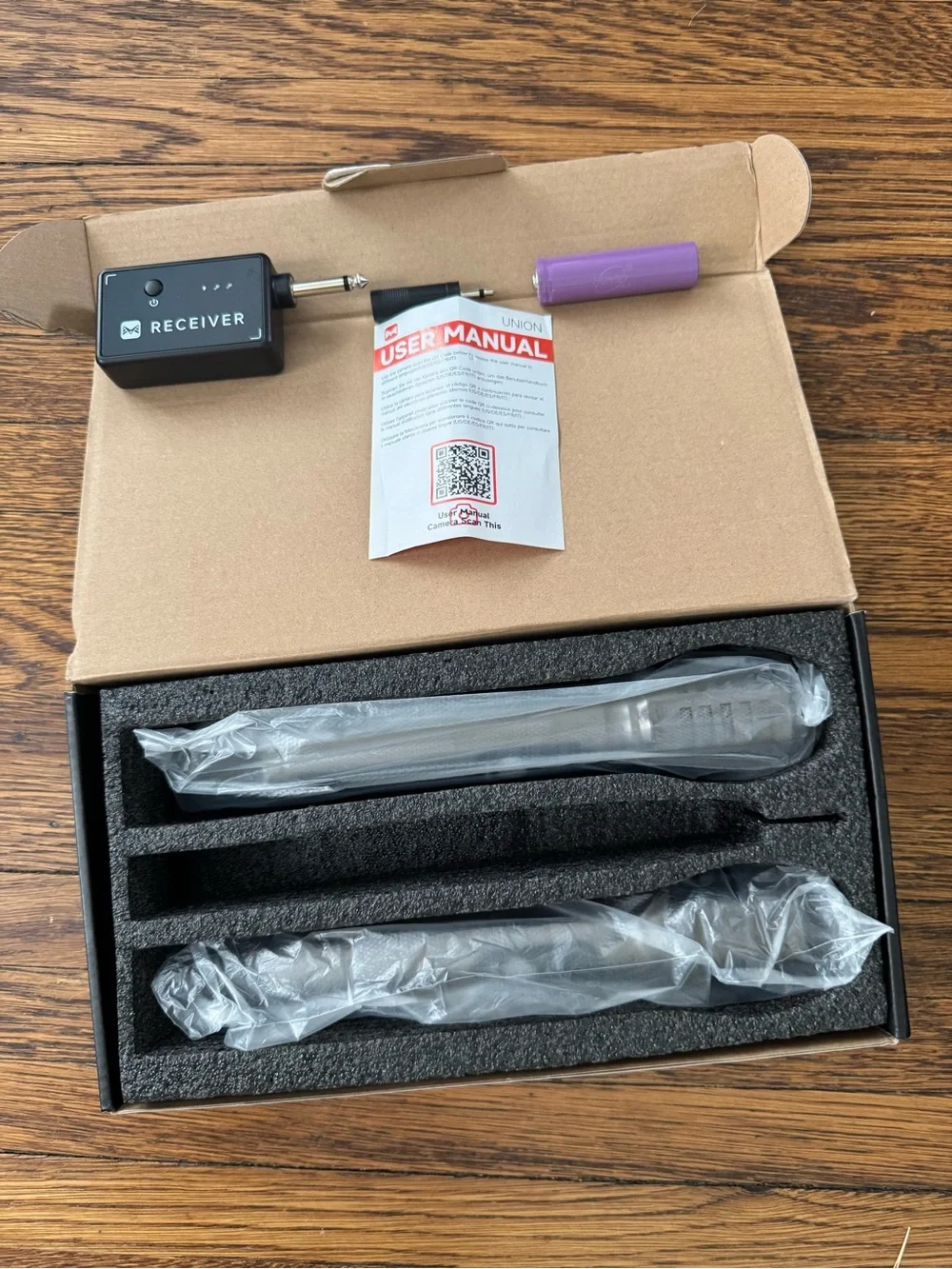 Wireless Handheld Microphone Duo - Metallic Gray
